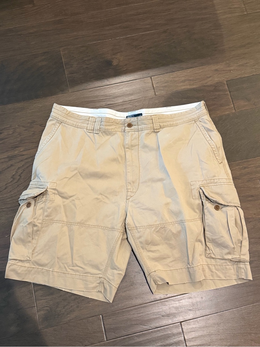 Men's Cargo Shorts in Beige - Lightweight Casual Summer Shorts Polo Ralph Lauren